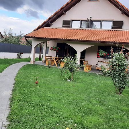 Pensiunea Simona Sîmbăta de Sus Habitación foto
