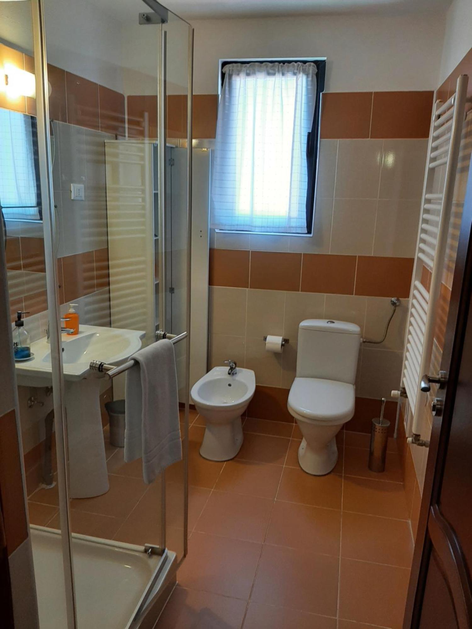 Pensiunea Simona Sîmbăta de Sus Habitación foto